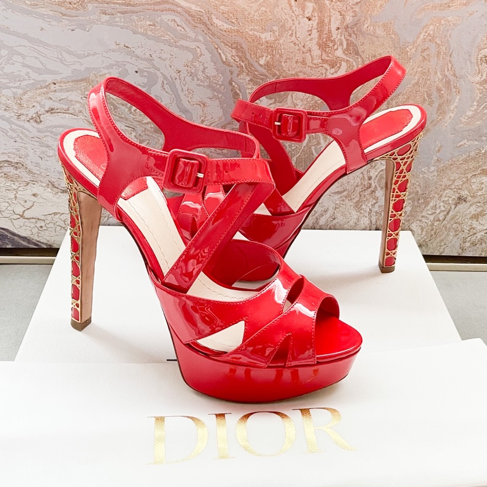 Christian Dior Red Patent Leather Cannage Sandals - Picture 10 of 11
